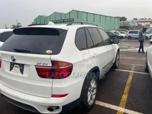 BMW X5 xDrive35d AWD (3.0L 6cyl 6A) 2012 White