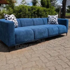 Pinched Three Seater