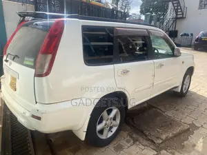 Nissan X-Trail 2002 White