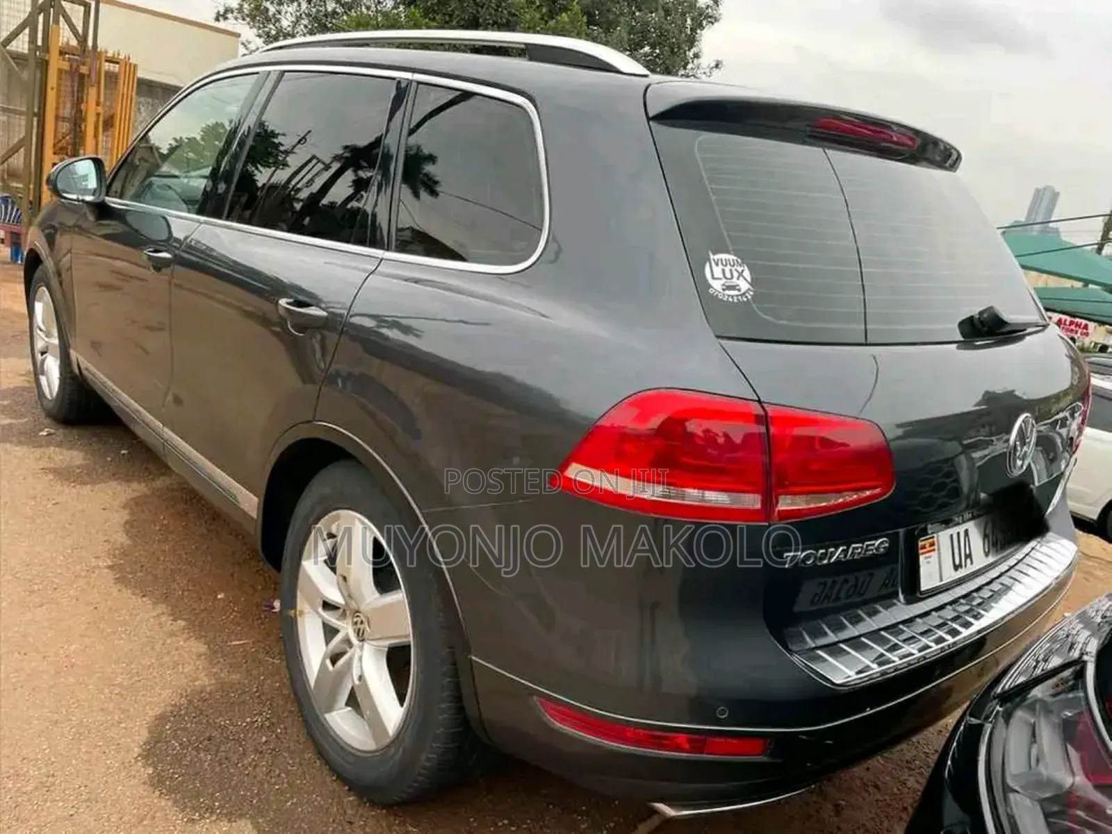 Volkswagen Touareg 2013 Gray