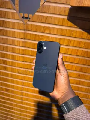 Apple iPhone 16 128 GB Black