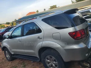 Toyota Fortuner 2008 Silver