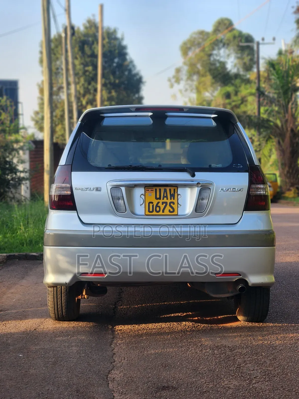 Toyota Nadia 2.0 150hp FWD 2002 Silver