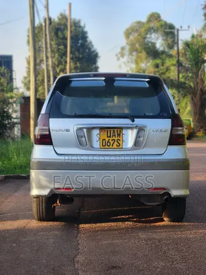 Toyota Nadia 2.0 150hp FWD 2002 Silver