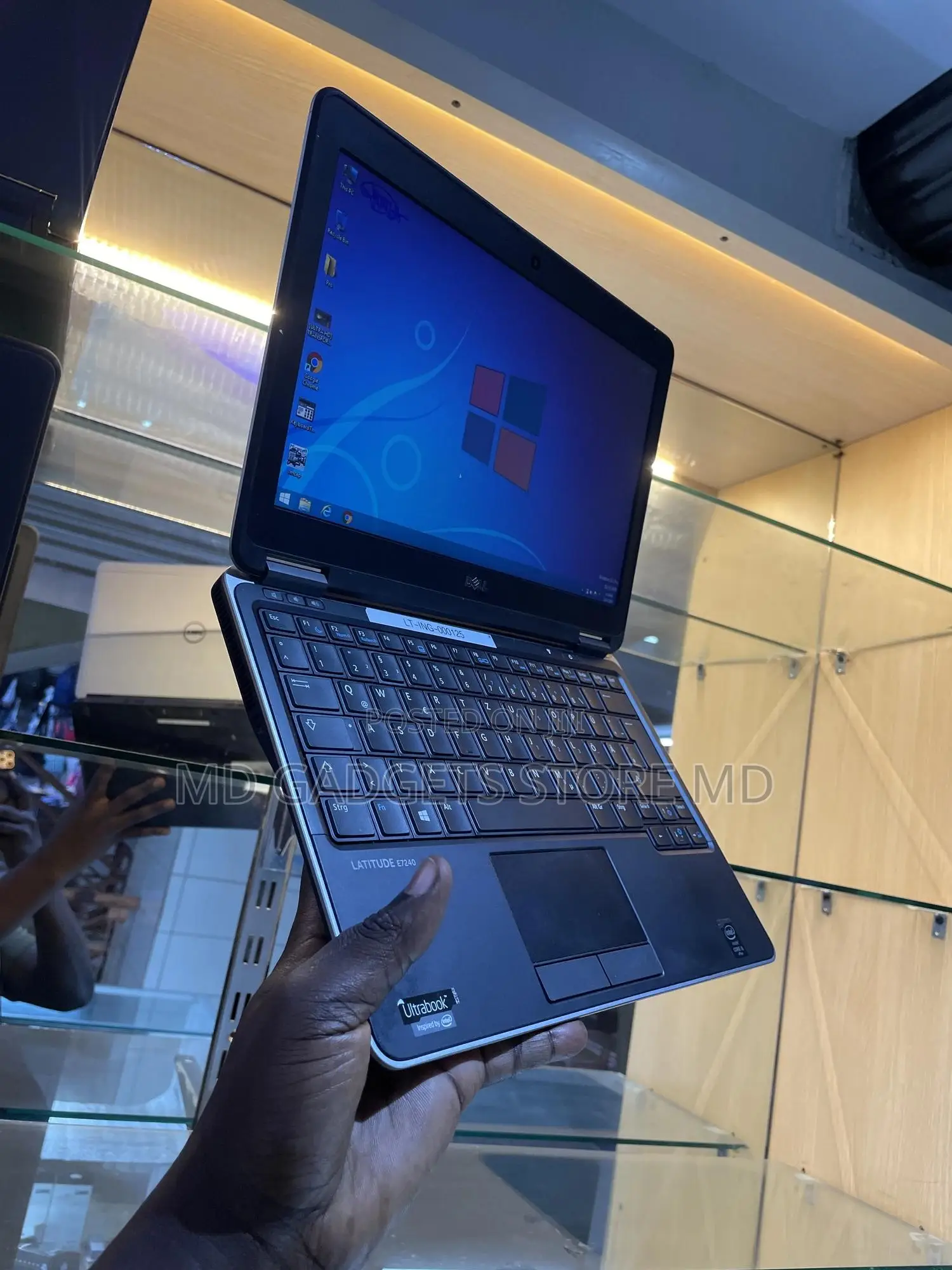 Laptop Dell Latitude E7240 8GB Intel Core i5 SSD 128GB