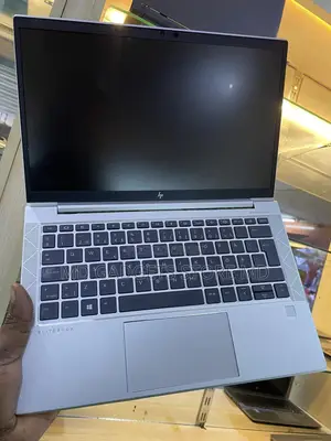 Laptop HP EliteBook 830 G7 8GB Intel Core i5 SSD 256GB