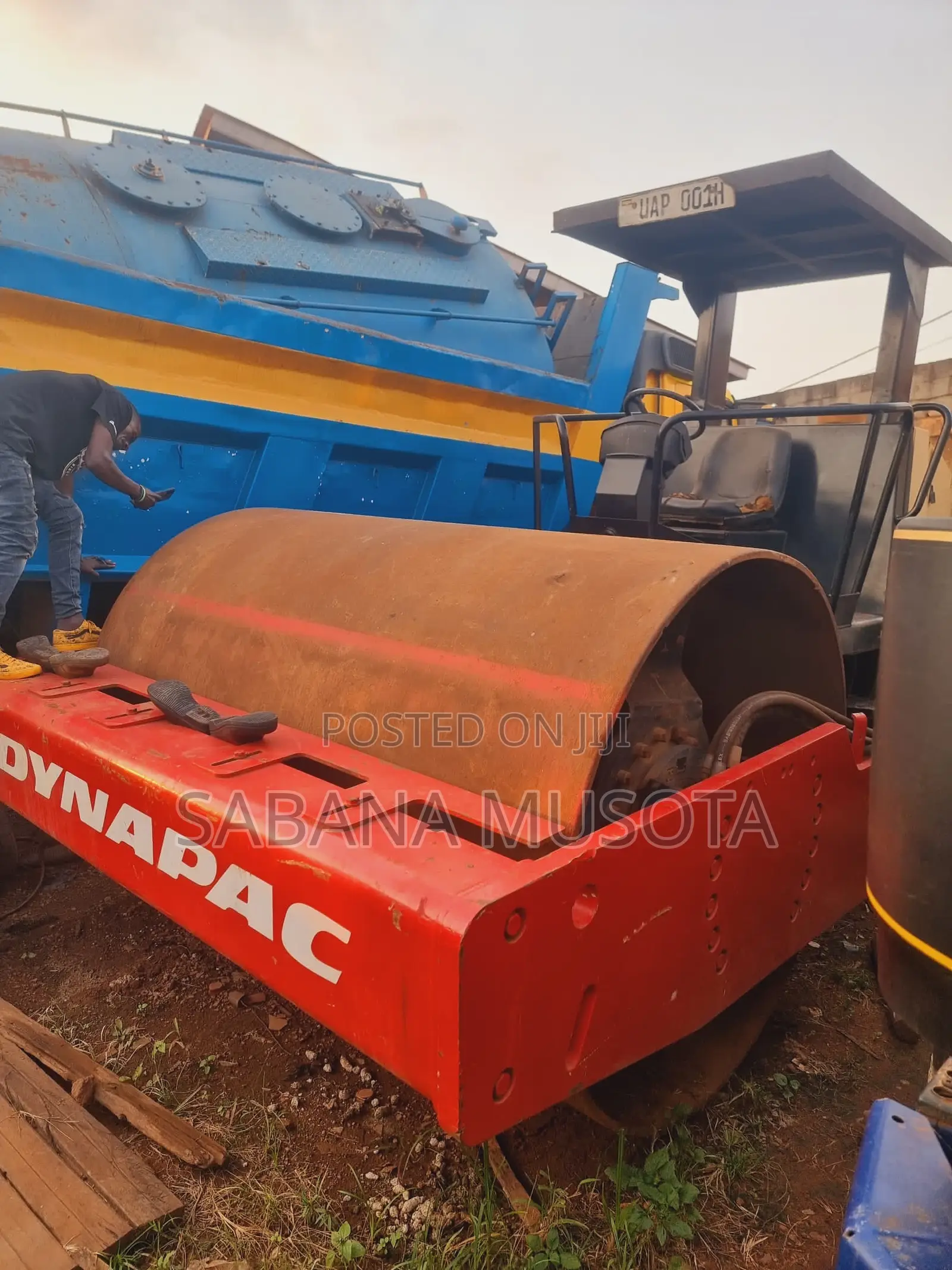 Road Rollers for Rental