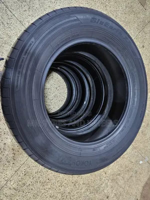 Its A Set Of 4 Tires 225 65 R17 Yokohama Brand Order We Deliver.