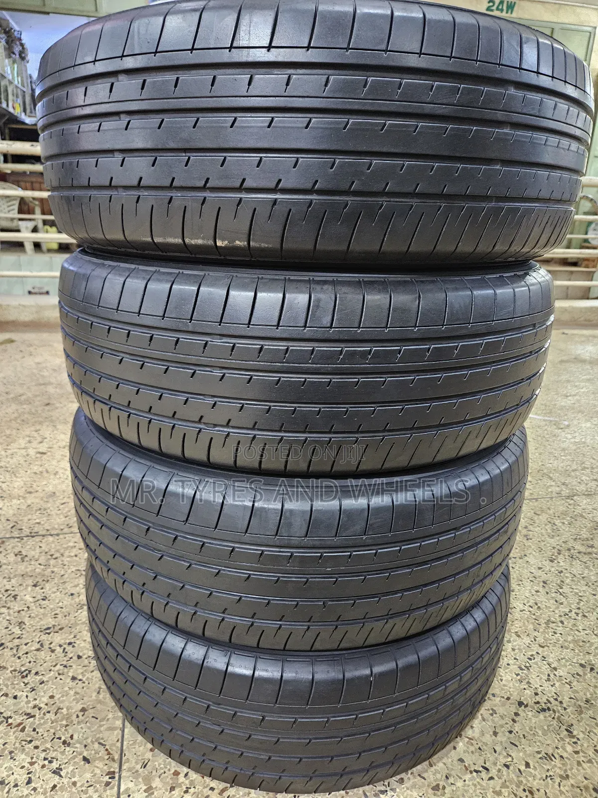 Its A Set Of 4 Tires 225 65 R17 Yokohama Brand Order We Deliver.