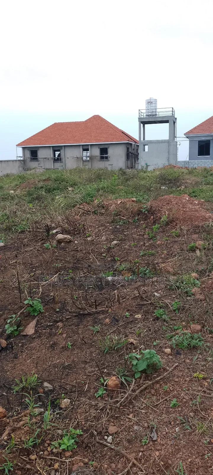Hot Deal in Seguku 4 Acres for Sale 900m Each