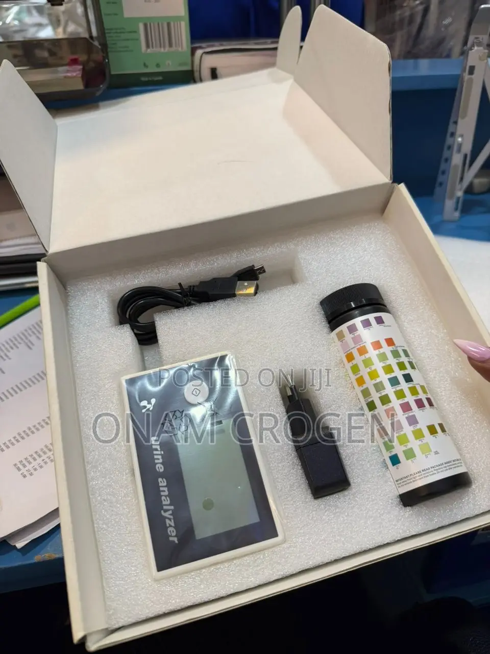 Urine Analyser (Portable)