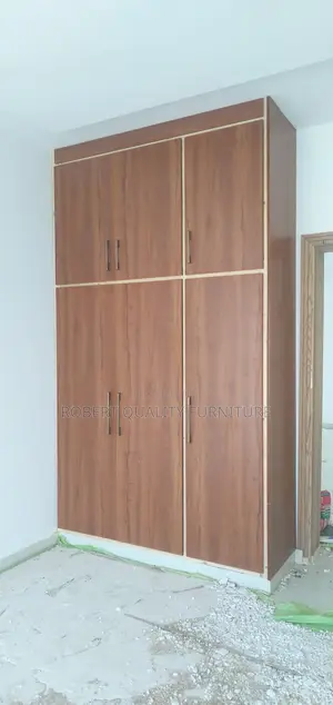 Wardrobe Maker for Apartment and Small House