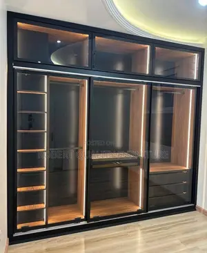 Wardrobe Maker for Apartment and Small House