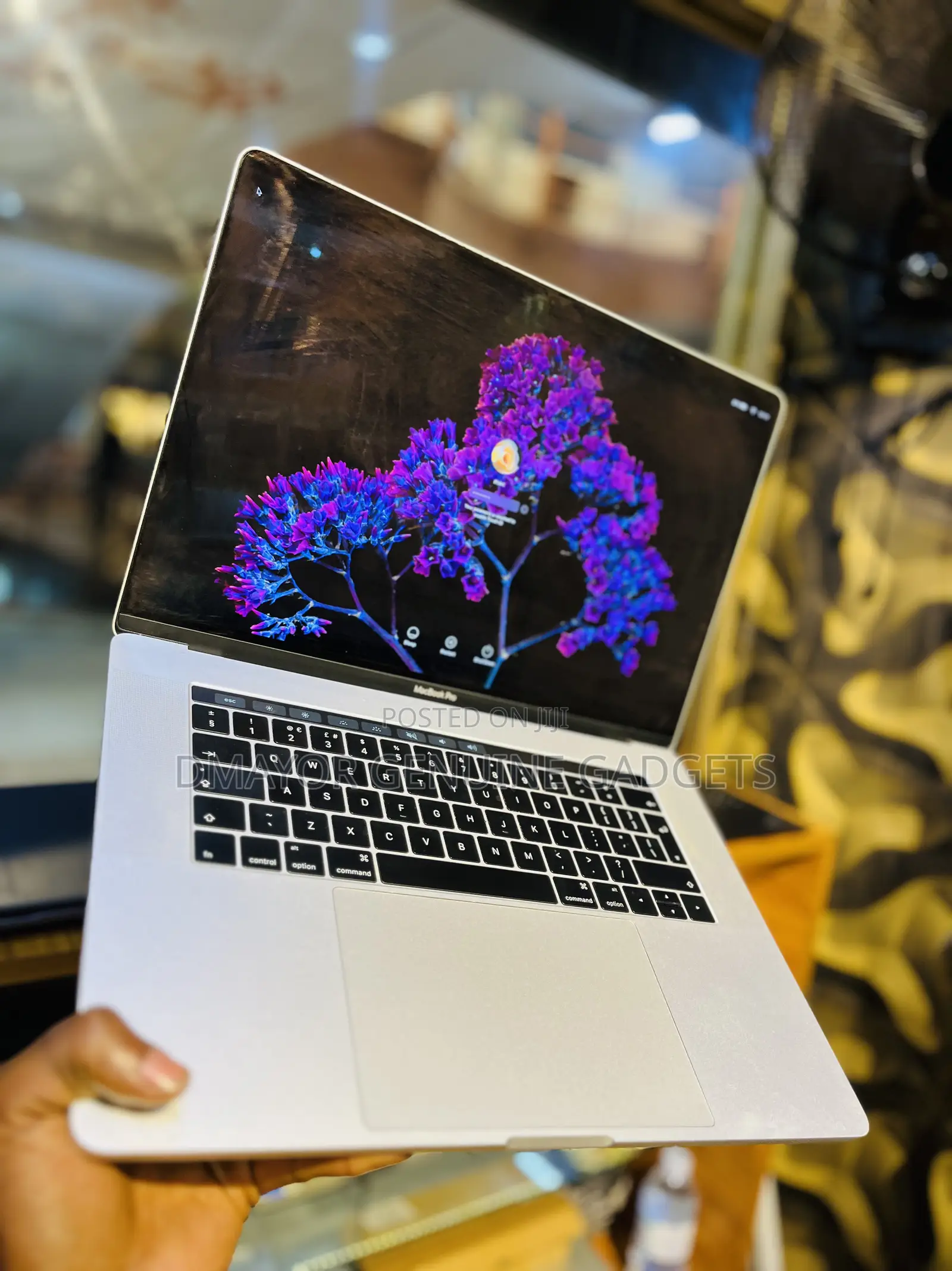 Laptop Apple MacBook Pro 2015 8GB Intel Core i7 SSD 256GB