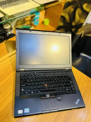 Laptop Lenovo ThinkPad T430 4GB Intel Core i5 HDD 256GB