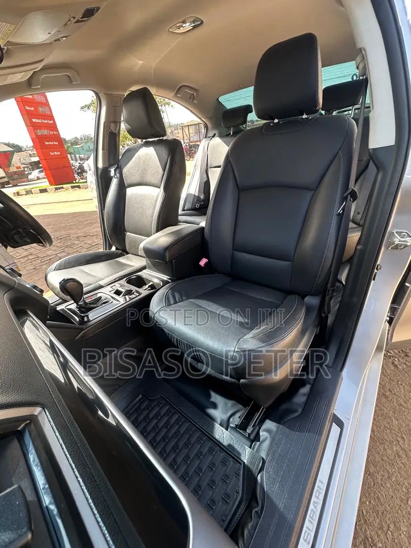 Subaru Legacy 2.5i Premium AWD 2017 Silver