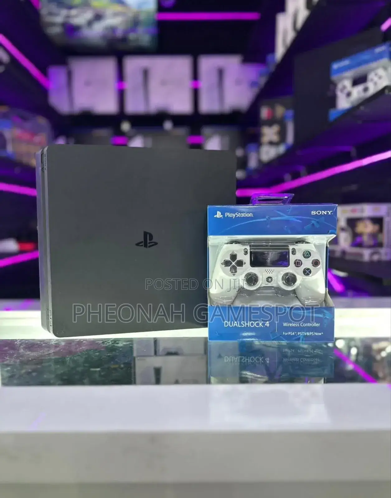 Playstation 4; Ps4 Slim: Family Set 15 Games, 2 Pads Almost Brand New!