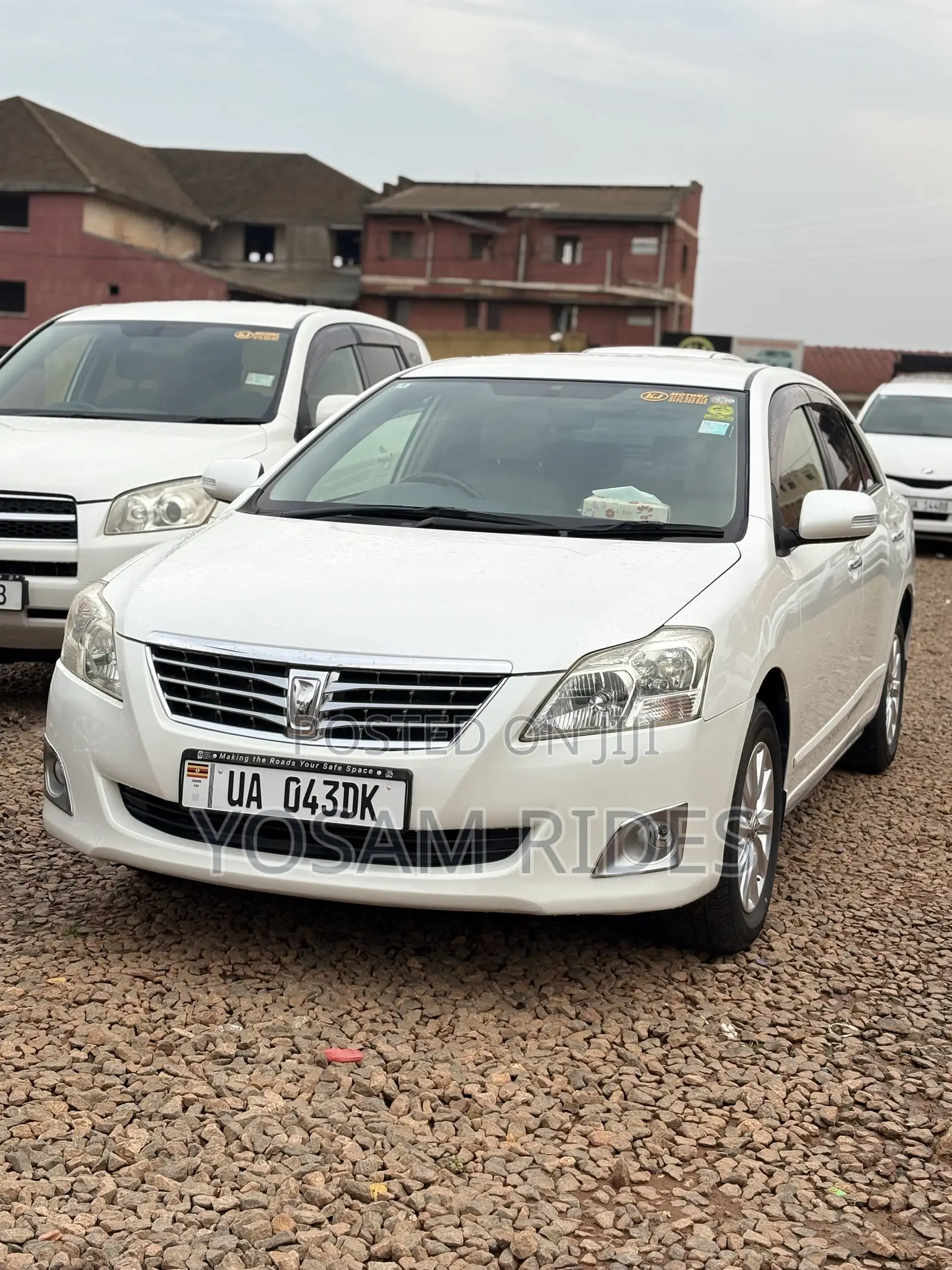Toyota Premio 1.8 FWD 2013 White