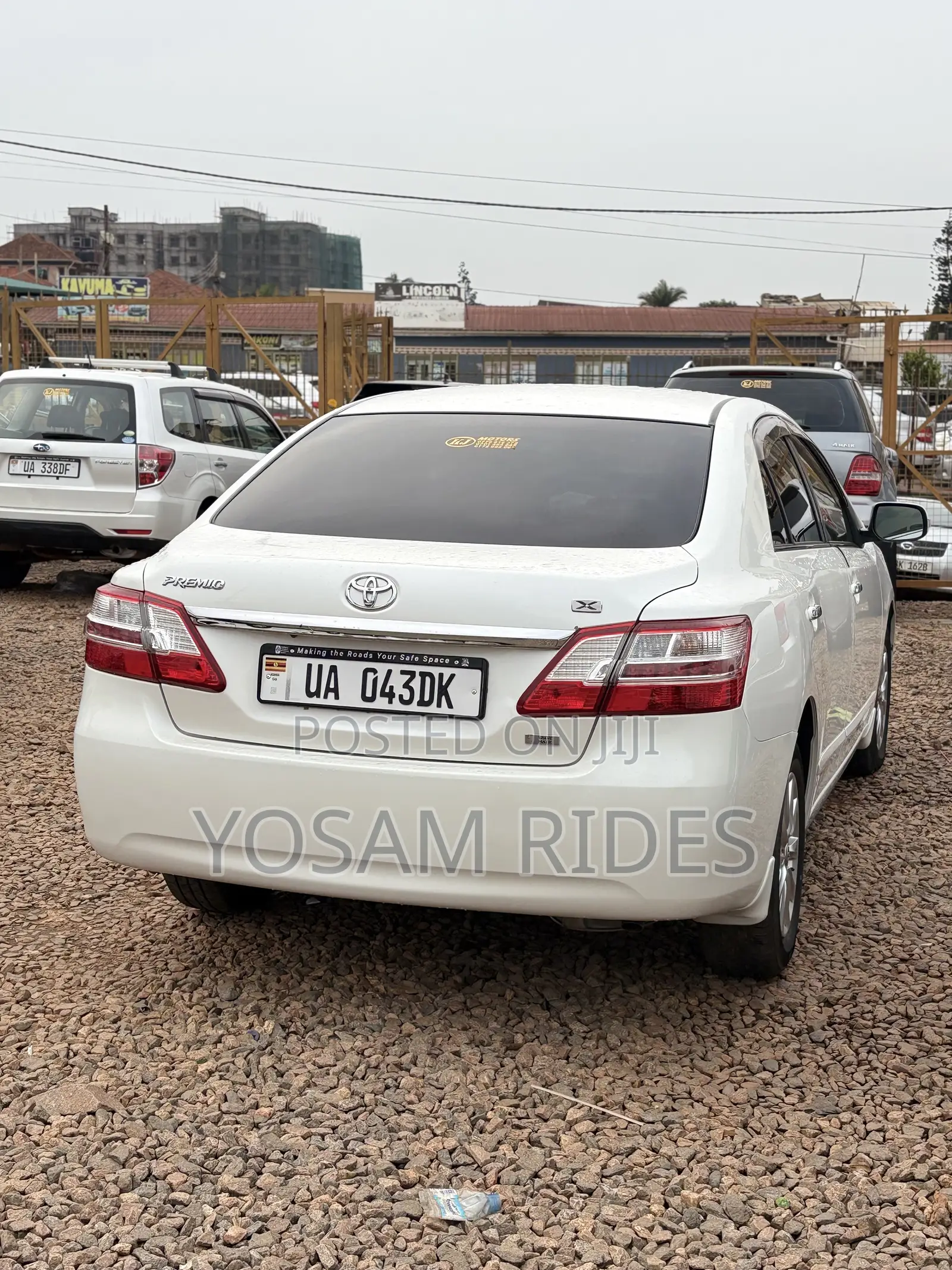 Toyota Premio 1.8 FWD 2013 White