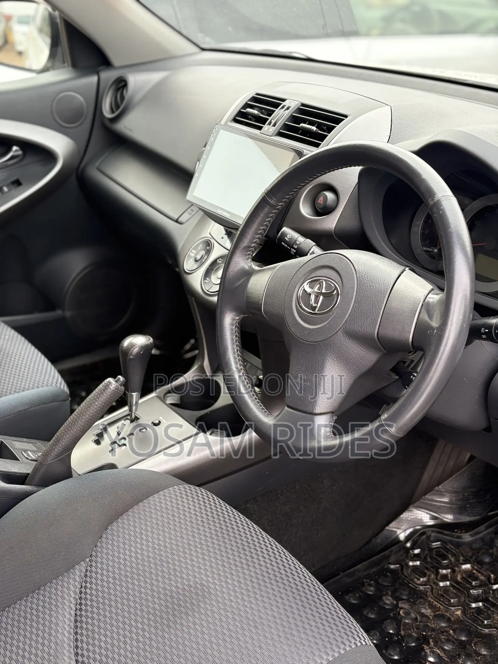 Toyota RAV4 4x4 2009 White