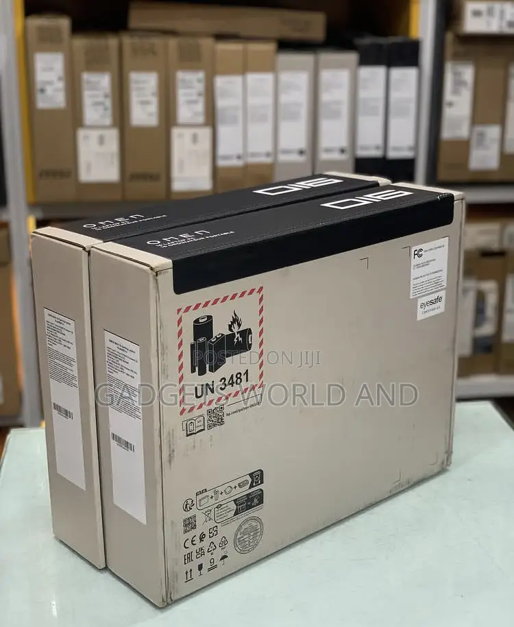 New Laptop HP Omen Max 16 32GB Intel Core Ultra 9 SSD 1T