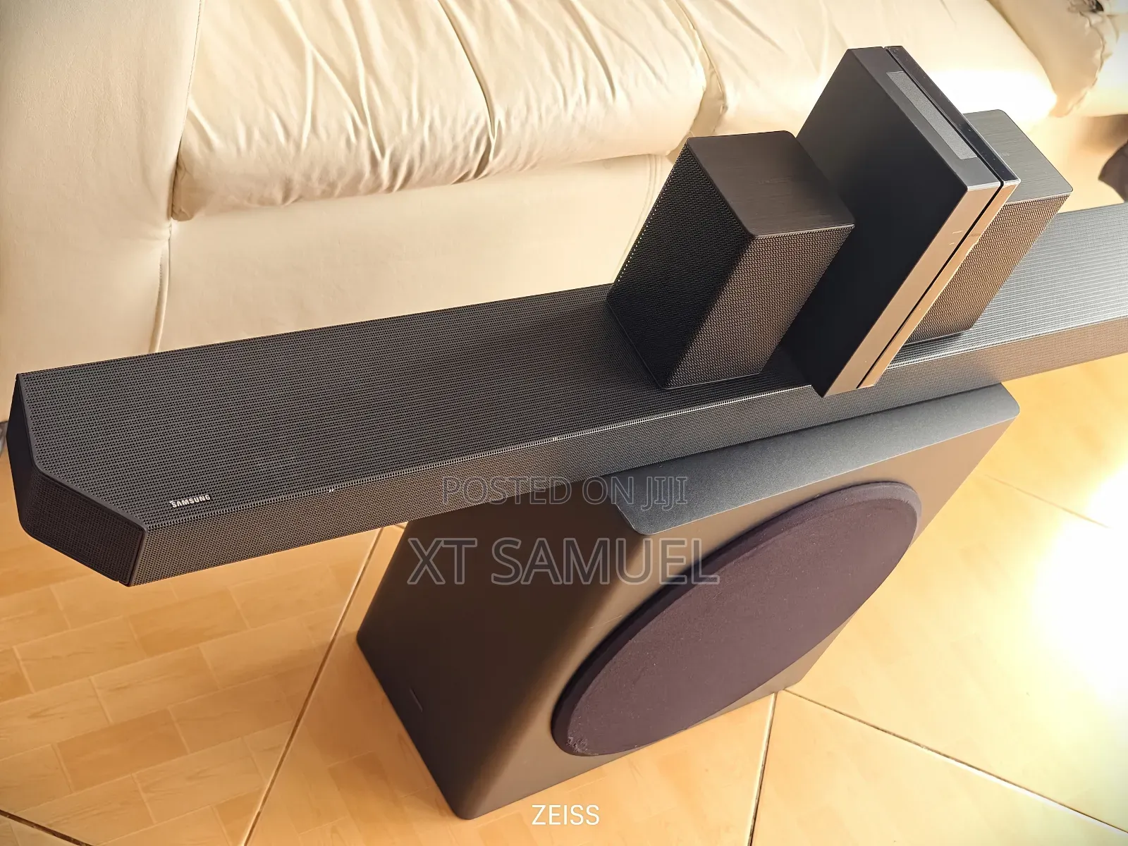 Samsung Hw-Q910d, 9.1.2 Ch Dolby Atmos Soundbar With 120hz Passthru