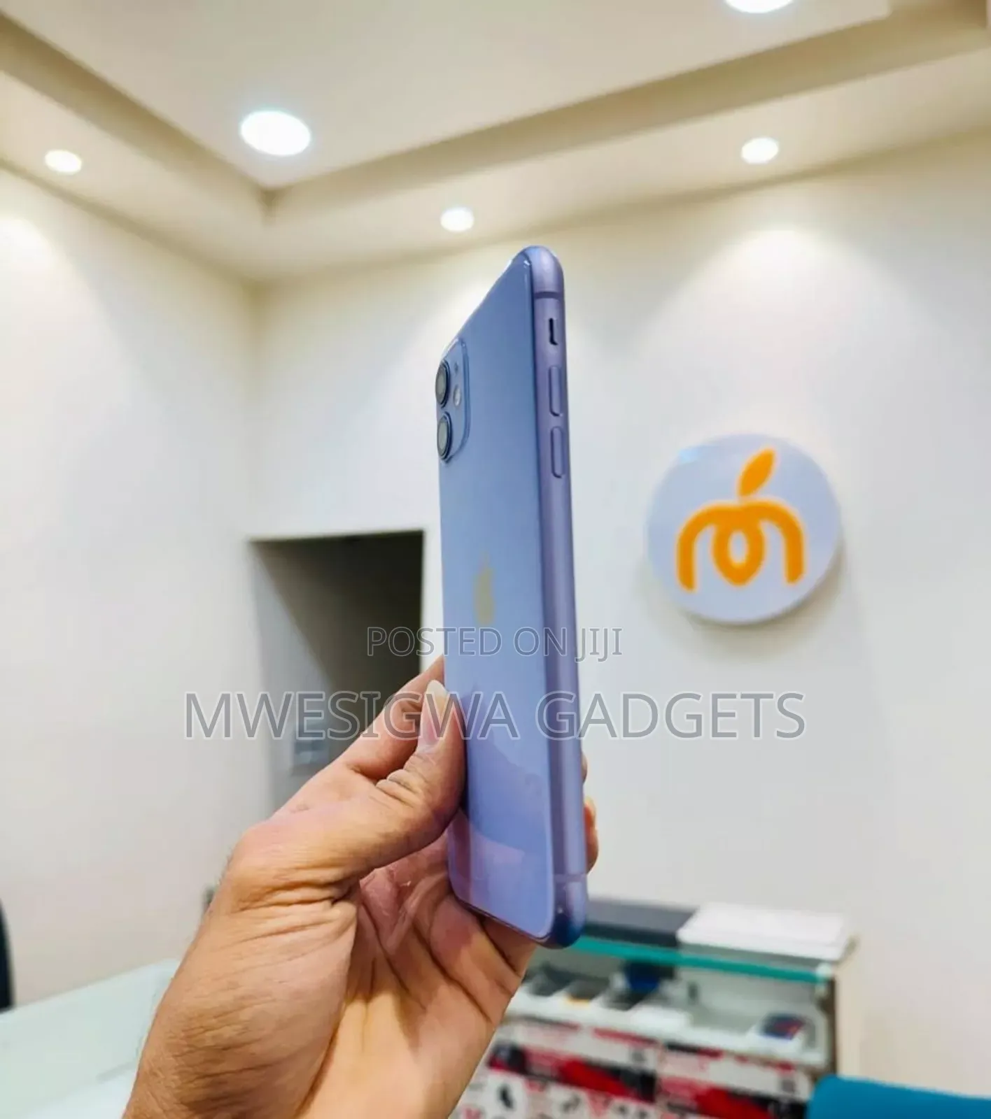 New Apple iPhone 11 128 GB Purple