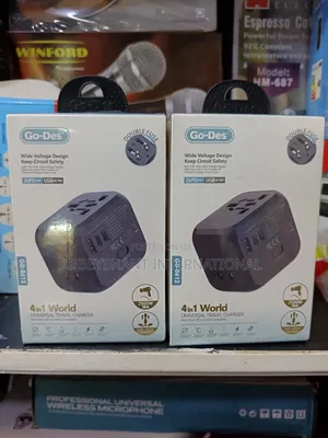 Universal Travel Adapter/Travel Charger/Multiple Usb Charger