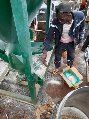 Feed Mixers for Poultry