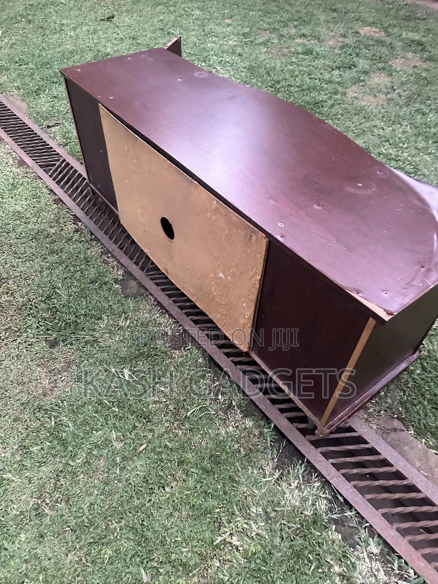 Solid Wood Furniture – Cheap, Needs Makeover