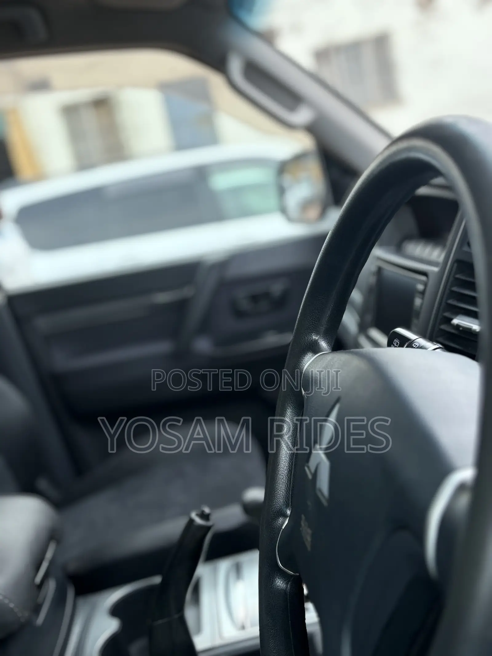 Mitsubishi Pajero 3.0 2010 Black