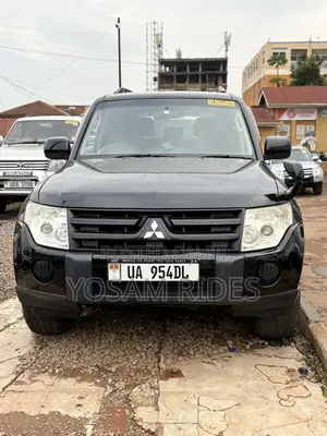 Mitsubishi Pajero 3.0 2010 Black