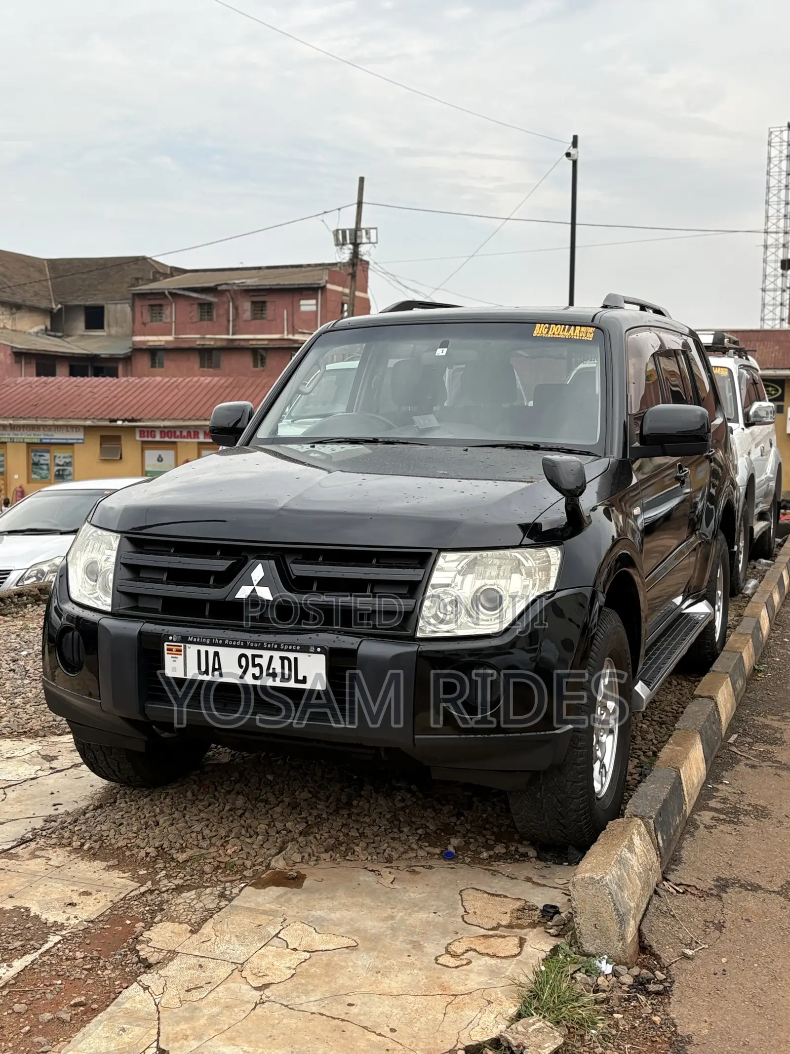 Mitsubishi Pajero 3.0 2010 Black
