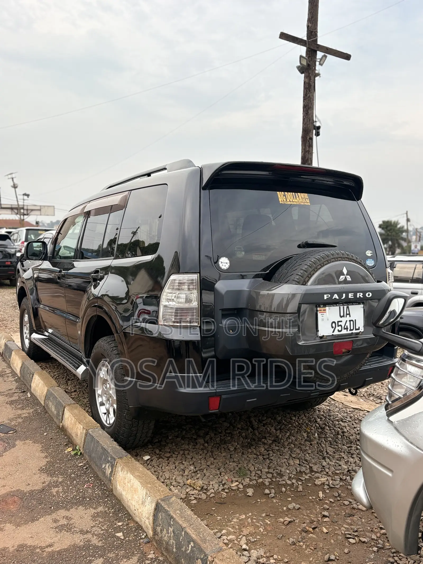 Mitsubishi Pajero 3.0 2010 Black