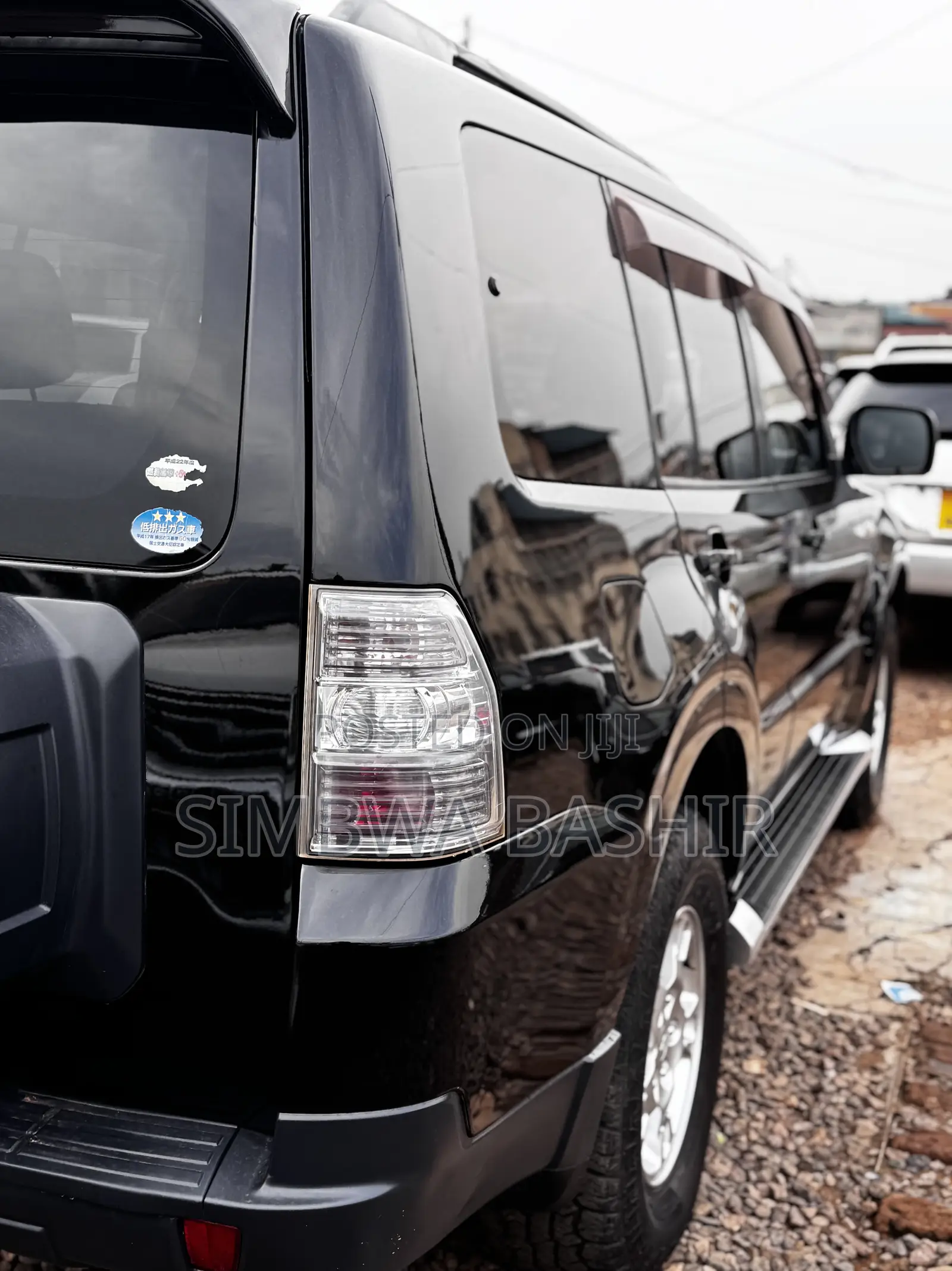 Mitsubishi Pajero 2010 Black