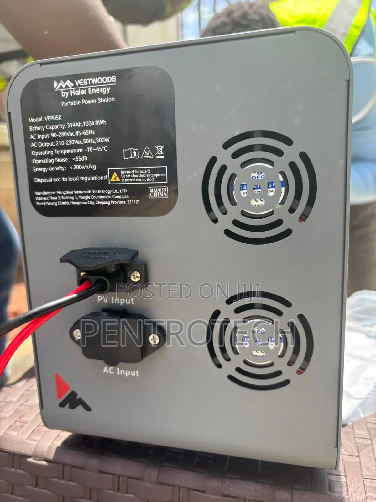 1kwh Vestwoods 1kwh All in One Portable Power Bank 500w Output.