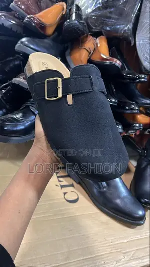 Unisex Suede Feel Buckle Clog Shoes