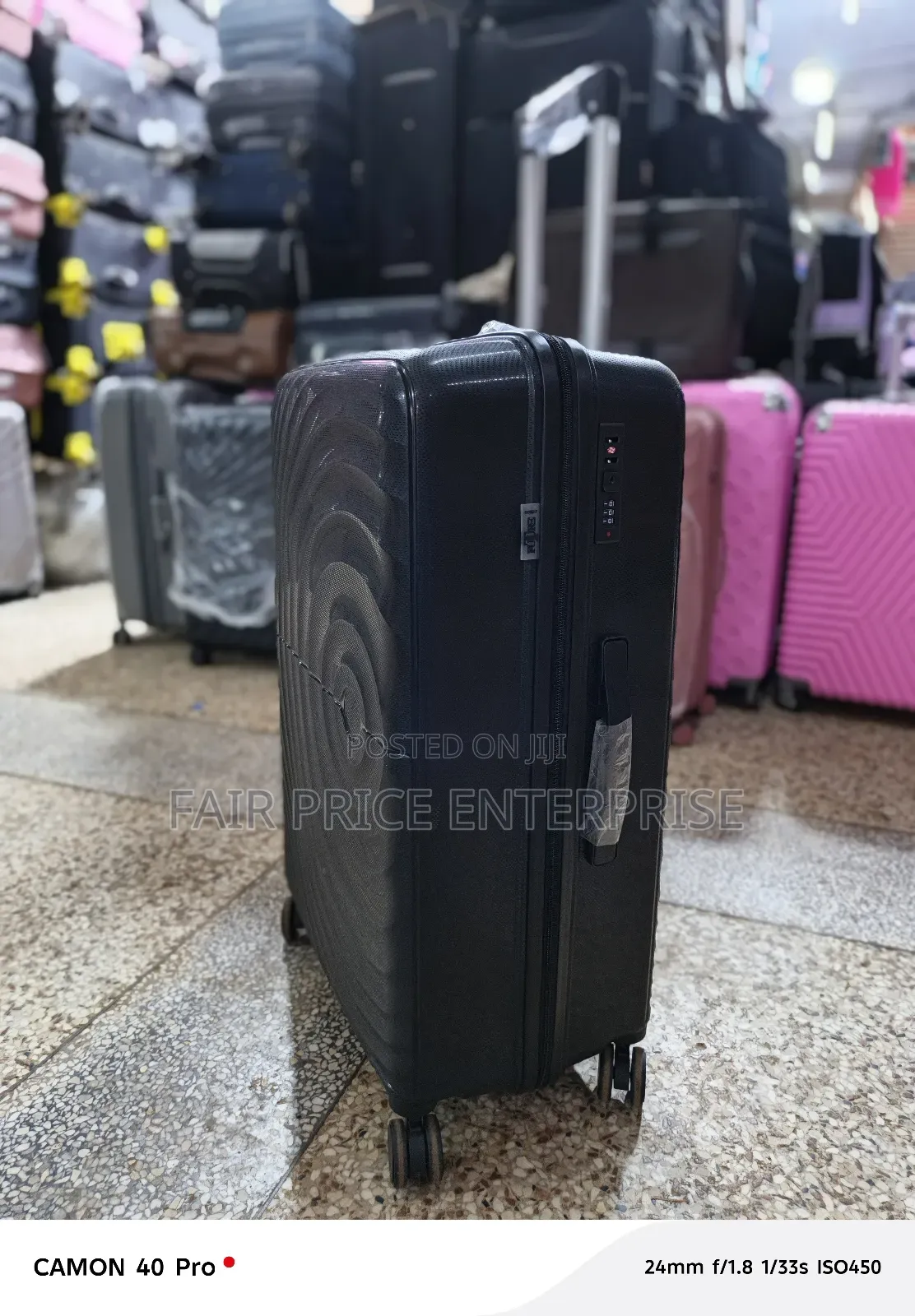 Executive Rubber Plastic Suitcase. Large Size. Black Color