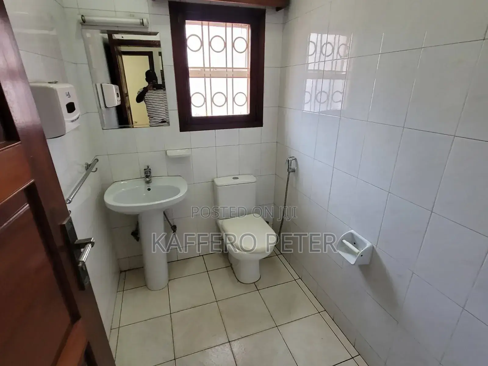 3bdrm House in Standalone Kisaasi, Central Division for rent
