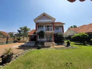 3bdrm House in Standalone Kisaasi, Central Division for rent