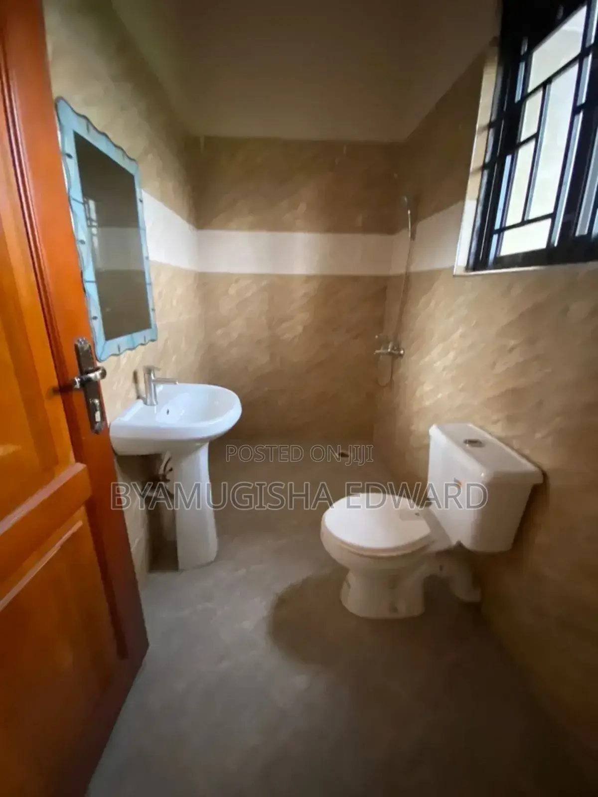 3bdrm House in Standalone Kisaasi, Central Division for rent
