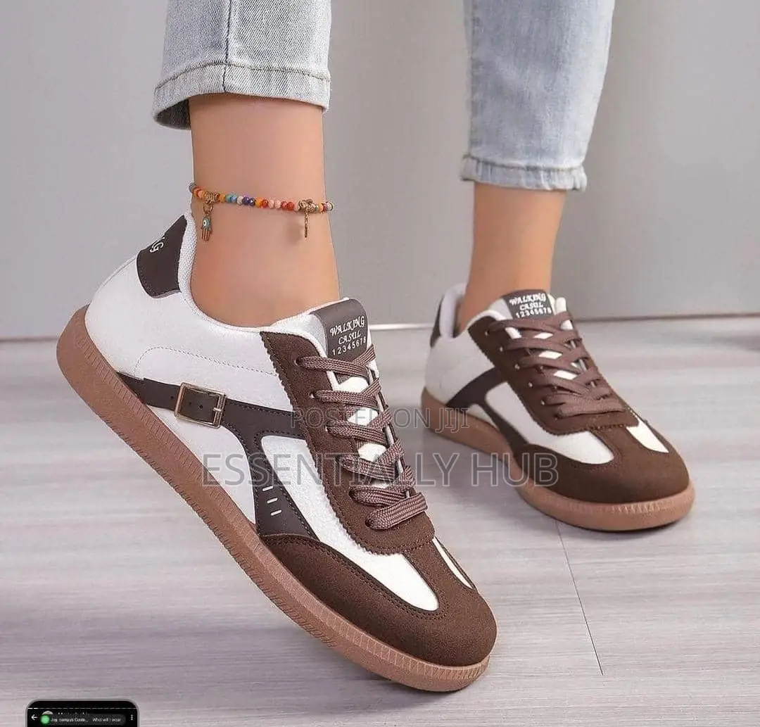 Classic Women’S Sneakers