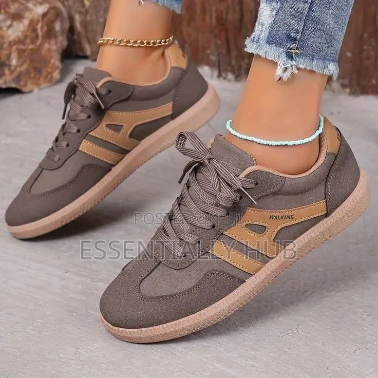Classic Women’S Sneakers