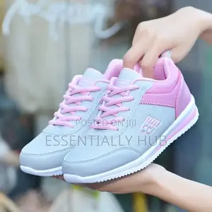 Classic Women’S Sneakers