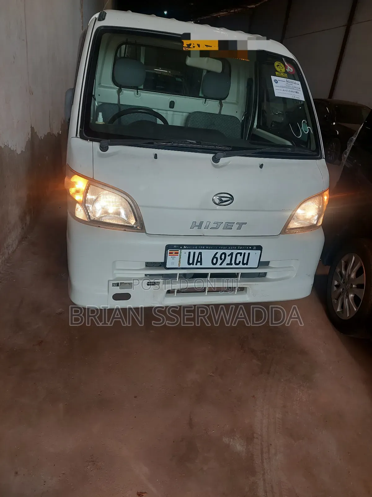 New Daihatsu Hijet 2011 White
