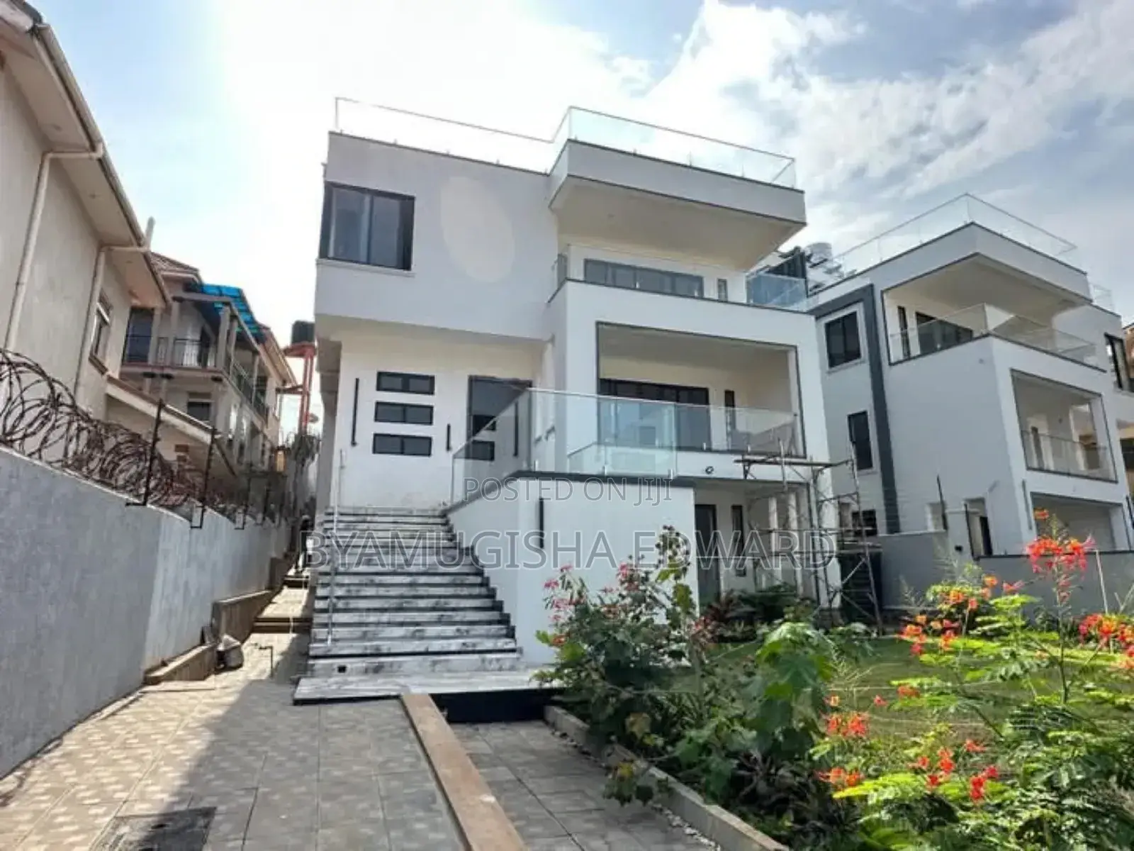 3bdrm House in Standalone Kisaasi, Central Division for rent