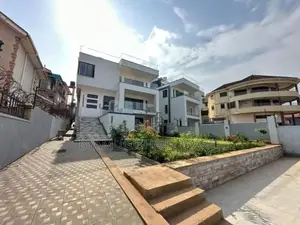 3bdrm House in Standalone Kisaasi, Central Division for rent