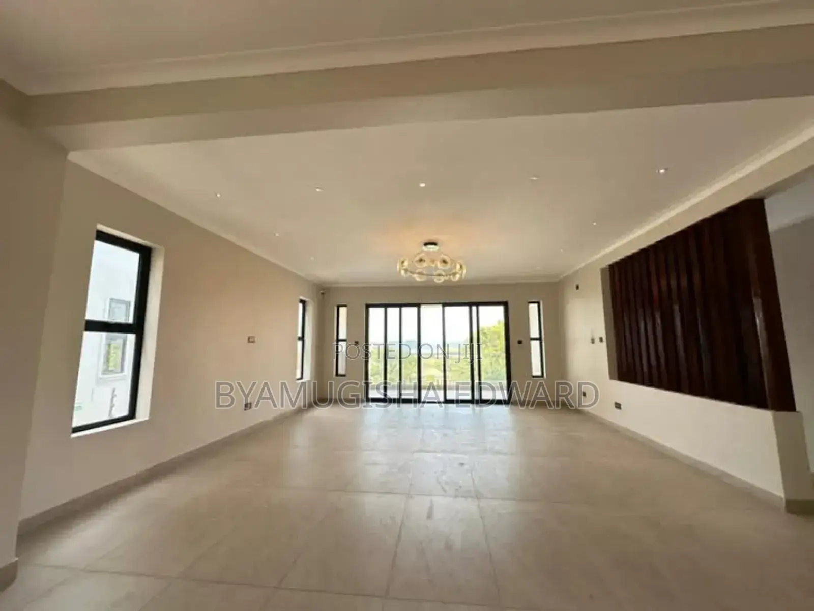 3bdrm House in Standalone Kisaasi, Central Division for rent