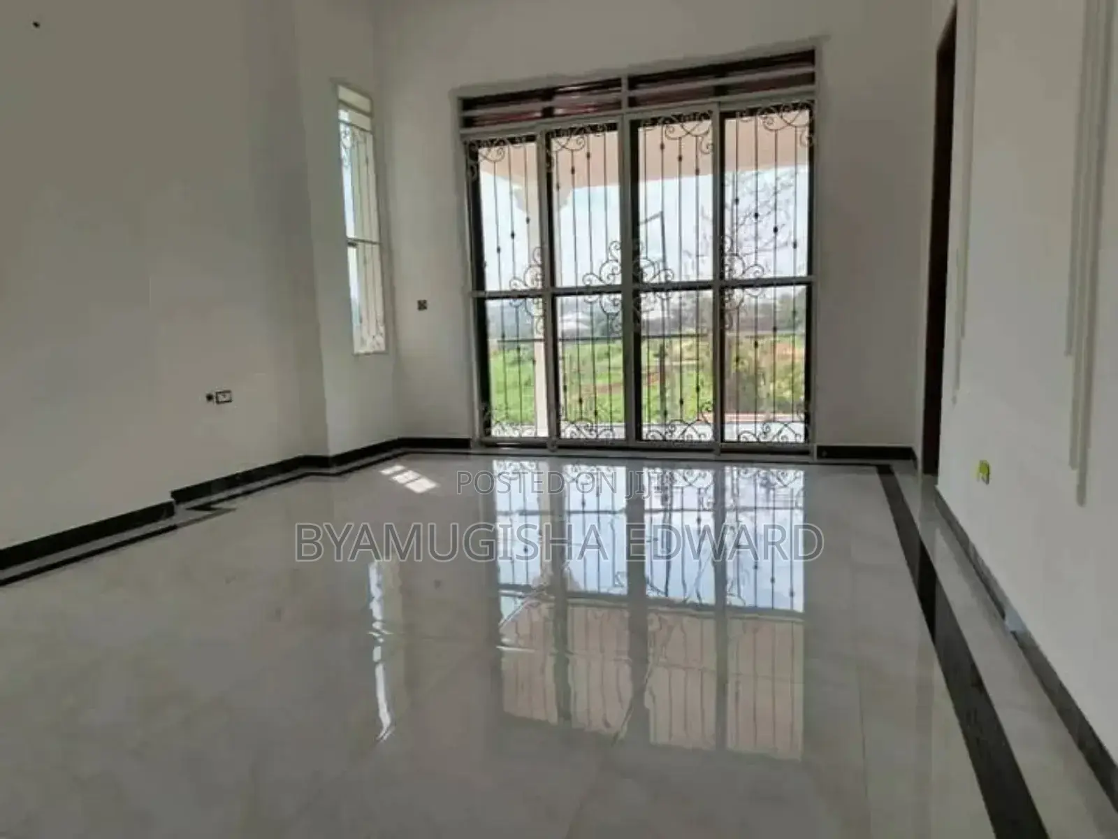 3bdrm House in Standalone Kisaasi, Central Division for rent
