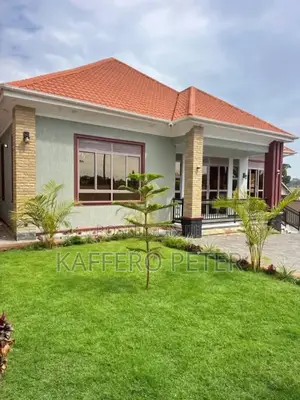3bdrm House in Standalone Kisaasi, Central Division for rent